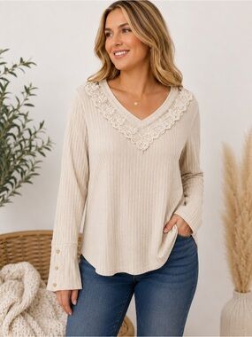 Sugarfox Lace V Neck Ribbed Long Sleeve Top Ivory NWOT M/L